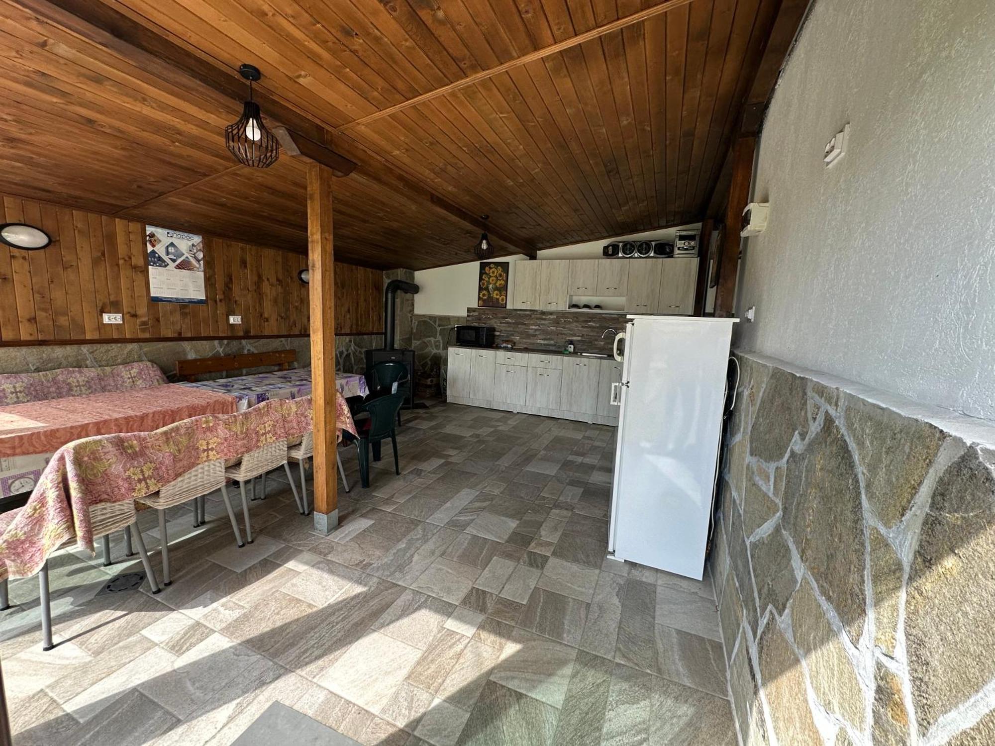 Velkovski Guest House Hisarya Buitenkant foto